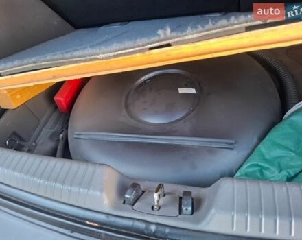 Чорний Кіа Ріо, об'ємом двигуна 1.6 л та пробігом 228 тис. км за 5500 $, фото 14 на Automoto.ua
