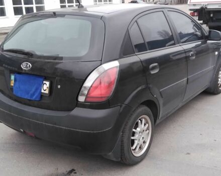 Черный Киа Рио, объемом двигателя 1.4 л и пробегом 132 тыс. км за 4000 $, фото 2 на Automoto.ua