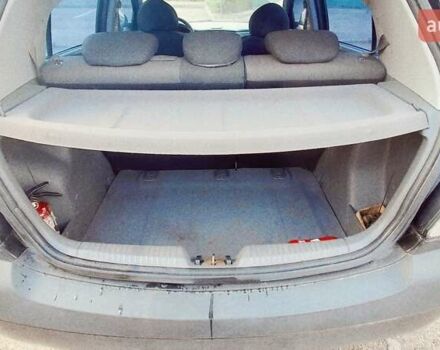 Чорний Кіа Ріо, об'ємом двигуна 1.4 л та пробігом 132 тис. км за 4000 $, фото 5 на Automoto.ua