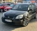Черный Киа Рио, объемом двигателя 1.6 л и пробегом 256 тыс. км за 3300 $, фото 4 на Automoto.ua