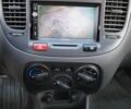 Черный Киа Рио, объемом двигателя 1.3 л и пробегом 180 тыс. км за 3999 $, фото 2 на Automoto.ua