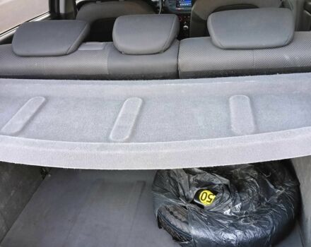 Черный Киа Рио, объемом двигателя 1.4 л и пробегом 297 тыс. км за 4500 $, фото 8 на Automoto.ua