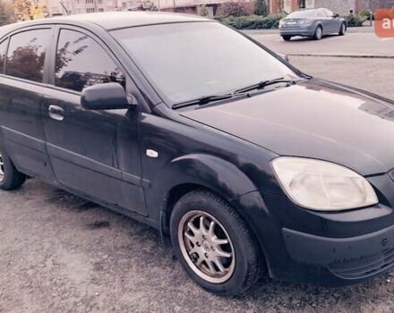 Черный Киа Рио, объемом двигателя 1.4 л и пробегом 132 тыс. км за 4000 $, фото 1 на Automoto.ua