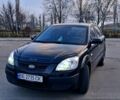 Черный Киа Рио, объемом двигателя 1.3 л и пробегом 201 тыс. км за 4200 $, фото 2 на Automoto.ua