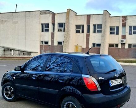 Черный Киа Рио, объемом двигателя 1.3 л и пробегом 201 тыс. км за 4200 $, фото 5 на Automoto.ua
