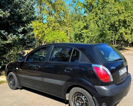 Чорний Кіа Ріо, об'ємом двигуна 1.4 л та пробігом 19000 тис. км за 4200 $, фото 1 на Automoto.ua