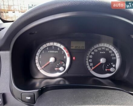 Черный Киа Рио, объемом двигателя 1.4 л и пробегом 185 тыс. км за 4100 $, фото 9 на Automoto.ua