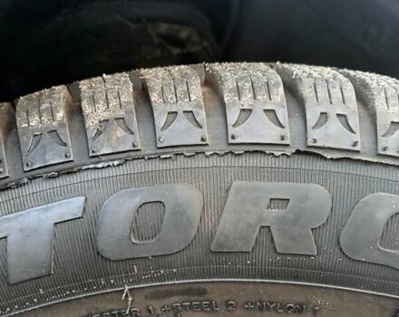 Черный Киа Рио, объемом двигателя 1.4 л и пробегом 297 тыс. км за 4500 $, фото 8 на Automoto.ua