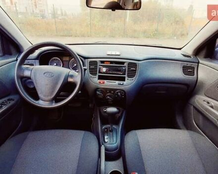 Чорний Кіа Ріо, об'ємом двигуна 1.4 л та пробігом 132 тис. км за 4000 $, фото 2 на Automoto.ua