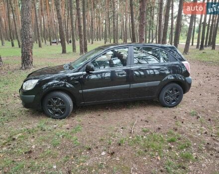Чорний Кіа Ріо, об'ємом двигуна 1.34 л та пробігом 167 тис. км за 5000 $, фото 2 на Automoto.ua