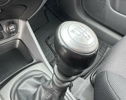 Черный Киа Рио, объемом двигателя 1.4 л и пробегом 158 тыс. км за 5000 $, фото 43 на Automoto.ua