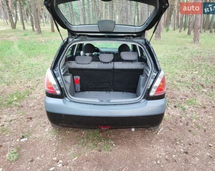 Чорний Кіа Ріо, об'ємом двигуна 1.34 л та пробігом 167 тис. км за 5000 $, фото 8 на Automoto.ua