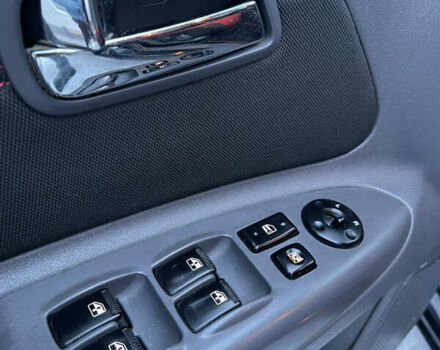 Черный Киа Рио, объемом двигателя 1.6 л и пробегом 233 тыс. км за 4199 $, фото 13 на Automoto.ua