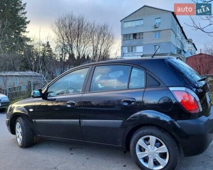 Чорний Кіа Ріо, об'ємом двигуна 1.4 л та пробігом 184 тис. км за 4800 $, фото 23 на Automoto.ua