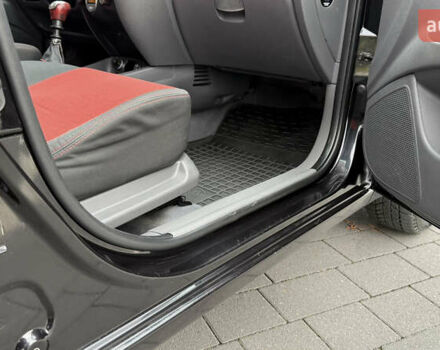 Черный Киа Рио, объемом двигателя 1.4 л и пробегом 151 тыс. км за 4000 $, фото 23 на Automoto.ua