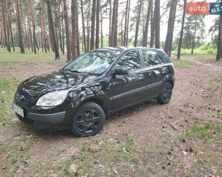 Чорний Кіа Ріо, об'ємом двигуна 1.34 л та пробігом 167 тис. км за 5000 $, фото 7 на Automoto.ua
