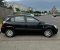 Черный Киа Рио, объемом двигателя 1.4 л и пробегом 230 тыс. км за 4400 $, фото 5 на Automoto.ua
