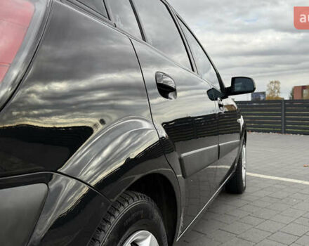 Черный Киа Рио, объемом двигателя 1.4 л и пробегом 151 тыс. км за 4000 $, фото 10 на Automoto.ua