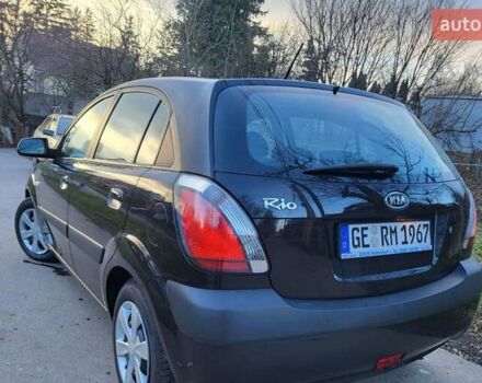 Чорний Кіа Ріо, об'ємом двигуна 1.4 л та пробігом 184 тис. км за 4800 $, фото 20 на Automoto.ua