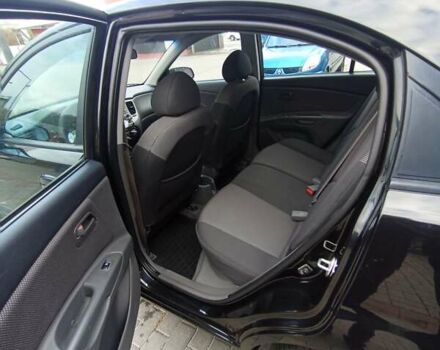 Черный Киа Рио, объемом двигателя 1.4 л и пробегом 203 тыс. км за 4499 $, фото 53 на Automoto.ua