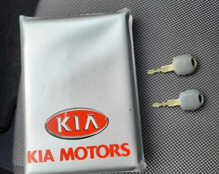 Черный Киа Рио, объемом двигателя 1.4 л и пробегом 184 тыс. км за 4999 $, фото 66 на Automoto.ua