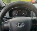 Чорний Кіа Ріо, об'ємом двигуна 1.4 л та пробігом 200 тис. км за 4500 $, фото 8 на Automoto.ua