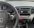 Черный Киа Рио, объемом двигателя 1.4 л и пробегом 230 тыс. км за 4400 $, фото 13 на Automoto.ua