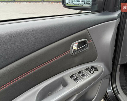 Черный Киа Рио, объемом двигателя 1.4 л и пробегом 151 тыс. км за 4000 $, фото 15 на Automoto.ua