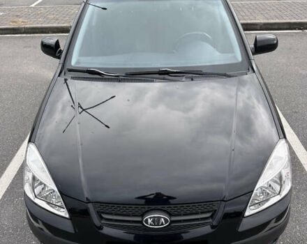 Черный Киа Рио, объемом двигателя 1.4 л и пробегом 158 тыс. км за 5000 $, фото 6 на Automoto.ua