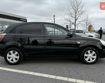 Черный Киа Рио, объемом двигателя 1.4 л и пробегом 151 тыс. км за 4000 $, фото 3 на Automoto.ua