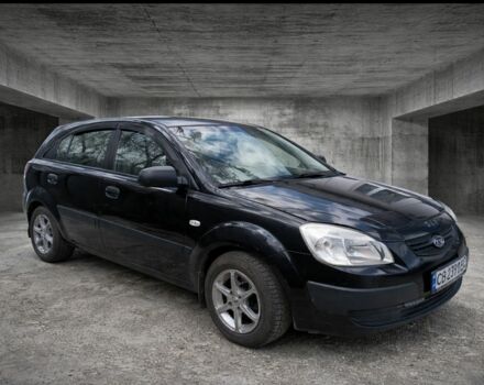 Черный Киа Рио, объемом двигателя 1.4 л и пробегом 212 тыс. км за 3600 $, фото 1 на Automoto.ua