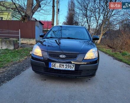 Чорний Кіа Ріо, об'ємом двигуна 1.4 л та пробігом 184 тис. км за 4800 $, фото 28 на Automoto.ua