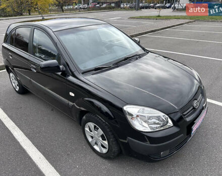 Черный Киа Рио, объемом двигателя 1.4 л и пробегом 158 тыс. км за 5000 $, фото 21 на Automoto.ua