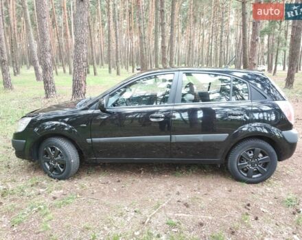 Чорний Кіа Ріо, об'ємом двигуна 1.34 л та пробігом 167 тис. км за 5000 $, фото 4 на Automoto.ua