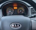 Черный Киа Рио, объемом двигателя 1.6 л и пробегом 230 тыс. км за 4900 $, фото 7 на Automoto.ua