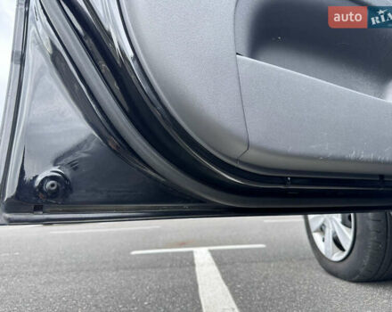 Черный Киа Рио, объемом двигателя 1.4 л и пробегом 158 тыс. км за 5000 $, фото 28 на Automoto.ua