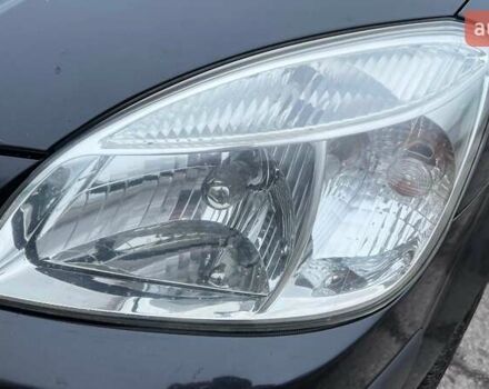 Черный Киа Рио, объемом двигателя 1.6 л и пробегом 230 тыс. км за 4900 $, фото 18 на Automoto.ua