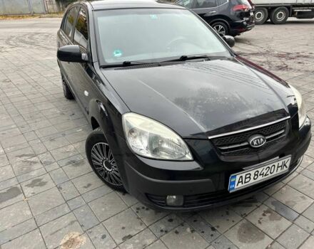 Чорний Кіа Ріо, об'ємом двигуна 1.4 л та пробігом 207 тис. км за 3952 $, фото 5 на Automoto.ua