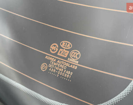 Черный Киа Рио, объемом двигателя 1.4 л и пробегом 151 тыс. км за 4000 $, фото 21 на Automoto.ua