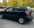 Черный Киа Рио, объемом двигателя 1.4 л и пробегом 226 тыс. км за 3600 $, фото 4 на Automoto.ua