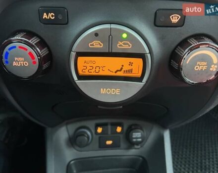 Черный Киа Рио, объемом двигателя 1.6 л и пробегом 230 тыс. км за 4900 $, фото 9 на Automoto.ua