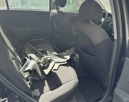 Черный Киа Рио, объемом двигателя 1.4 л и пробегом 240 тыс. км за 1850 $, фото 3 на Automoto.ua