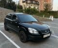 Черный Киа Рио, объемом двигателя 1.4 л и пробегом 230 тыс. км за 3850 $, фото 7 на Automoto.ua