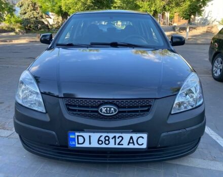 Чорний Кіа Ріо, об'ємом двигуна 1.4 л та пробігом 208 тис. км за 3650 $, фото 2 на Automoto.ua