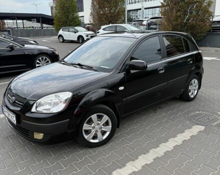 Чорний Кіа Ріо, об'ємом двигуна 1.4 л та пробігом 188 тис. км за 5100 $, фото 1 на Automoto.ua