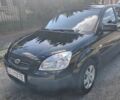 Чорний Кіа Ріо, об'ємом двигуна 1.4 л та пробігом 240 тис. км за 3711 $, фото 2 на Automoto.ua