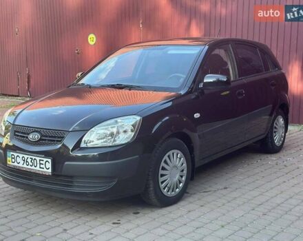 Черный Киа Рио, объемом двигателя 1.4 л и пробегом 102 тыс. км за 4499 $, фото 7 на Automoto.ua