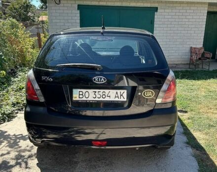 Черный Киа Рио, объемом двигателя 1.4 л и пробегом 214 тыс. км за 5100 $, фото 3 на Automoto.ua