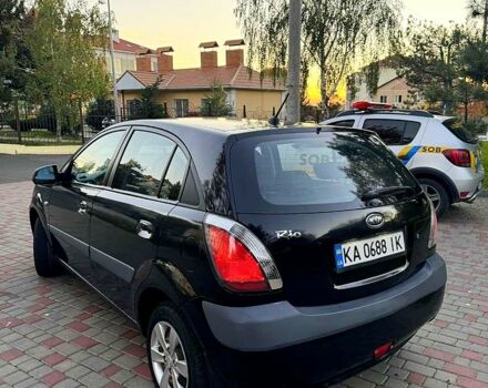 Черный Киа Рио, объемом двигателя 1.4 л и пробегом 269 тыс. км за 2999 $, фото 2 на Automoto.ua