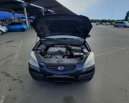 Черный Киа Рио, объемом двигателя 1.4 л и пробегом 222 тыс. км за 4100 $, фото 12 на Automoto.ua